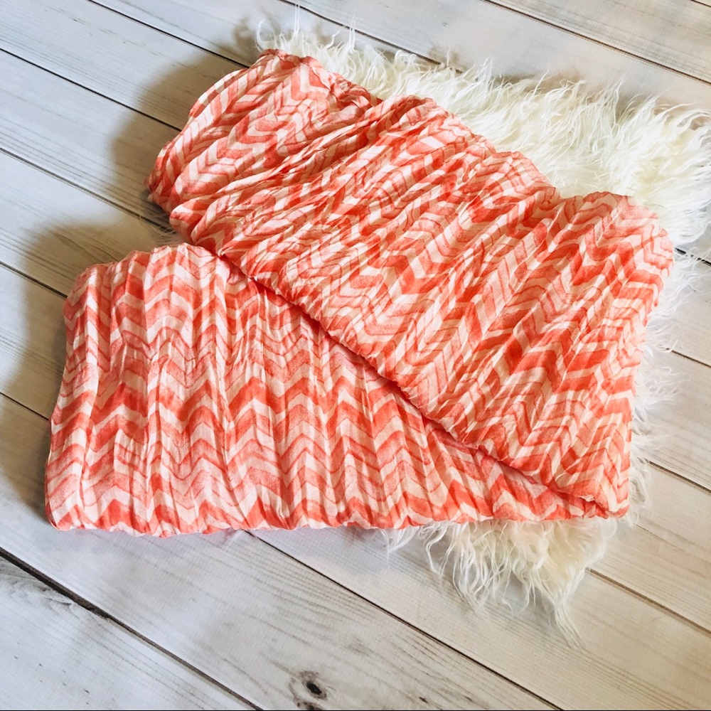 Chevron Infinity Scarf - Picture 2 of 3